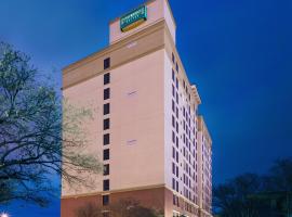 圣安东尼奥会议中心住桥套房酒店，位于圣安东尼奥San Antonio Spurs附近的酒店