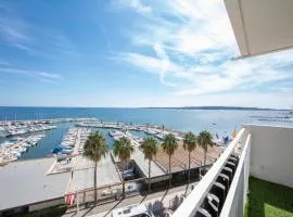 Appartement 70 m2 face à la mer, dernier étage, au bord des plages