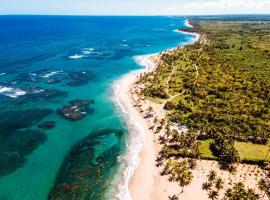 Puntacana Ecolodge Lavacama Beach Costa Arrecife by AA Crypto Group，位于蓬塔卡纳的酒店