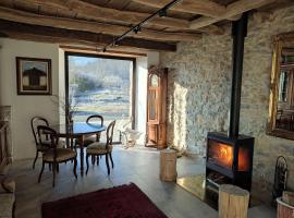 Mokorroko Borda Hostal Rural，位于Echalecu的酒店