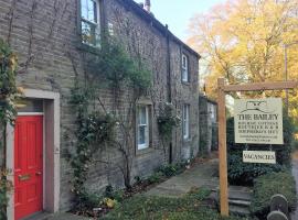 The Bailey Shepherd's Hut and Holiday Cottage，位于斯基普顿的酒店