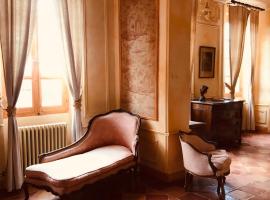 Au Château de Mauvaisin，位于Mauvaisin的酒店
