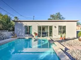 Less Than 3 Mi to U of A Poolside Oasis in Tucson!