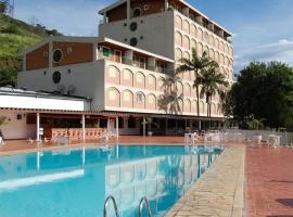 HOTEL CAVALINHO BRANCO，位于阿瓜斯迪林多亚的公寓式酒店
