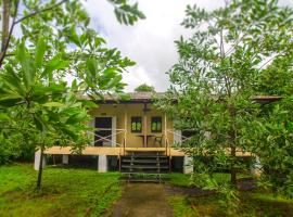 JenJon Wood County Phansad Alibaug，位于Roha的酒店