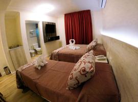 Hotel Majestic，位于吉亚迪诺镇的酒店