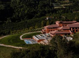 Casa di Langa，位于Cerretto Langhe的酒店