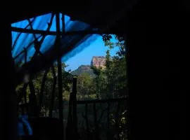 Sigiriya Rock Gate Tree House