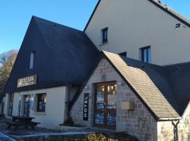 HOTEL Restaurant ARDESIA，位于Peyrelevade的酒店