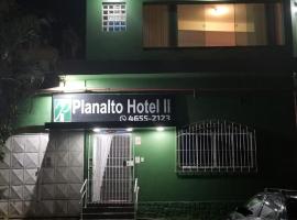 PLANALTO HOTEL II，位于阿鲁雅的酒店