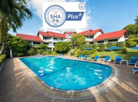 Pen Villa Hotel, Surin Beach - SHA Extra Plus，位于苏林海滩的精品酒店