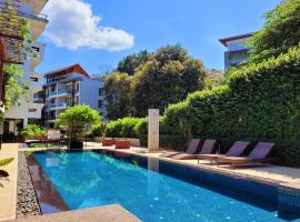 Surintra Boutique Resort，位于苏林海滩的酒店