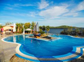 Salve Croatia Mobile Homes in Amadria Park Trogir，位于希杰弗朗吉卡的酒店