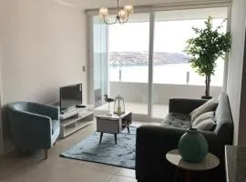 Departamento Vista al Mar, primera línea