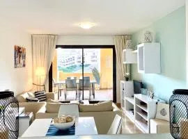 Duquesa Village (La Casa del Loonos)