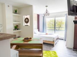 Ti Zion - Studio-Près de la plage By Sister Home，位于圣吉尔莱班的酒店