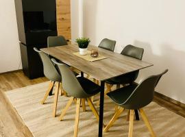 Ferienwohnung Auersbergblick，位于申海德的酒店