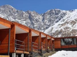 Kazbegi Cottages，位于卡兹贝吉的酒店