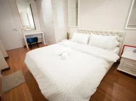 Luxury Penthouse iCity Near Mall & Themepark FREE PARKING WIFI