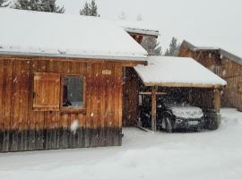 Chalet By Sophie Superdevoluy avec piscine，位于Superdevoluy的酒店