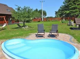 Holiday homes with shared pool, Kolczewo