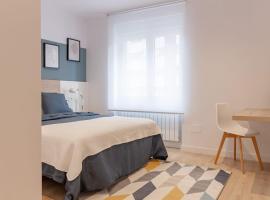 Room4You Oviedo by Asturias Holidays，位于奥维多的度假短租房