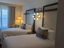 杰克逊迪尔伍德公园靛蓝酒店