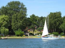 Seepark Heidenholz, Plau am See，位于普劳西的酒店
