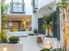 Casona Seis Lunas Apartment，位于马贝拉Marbella Bullring附近的酒店