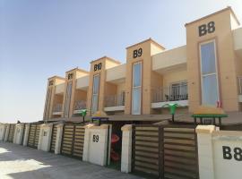 شاليهات الشاطيء beach chalets，位于塞拉莱的酒店