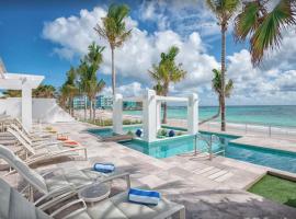 The Luxury Villa，位于圣马丁岛的带按摩浴缸的酒店