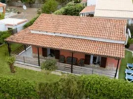 Villa Popi on the beach of Agios Gordios