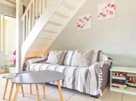 Purple - Duplex cosy en plein cœur de l'Hermitage, proche du lagon，位于艾尔米塔什莱班的酒店