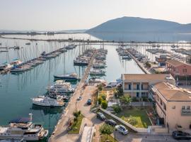 Ianos Bay，位于雷夫卡达镇的酒店