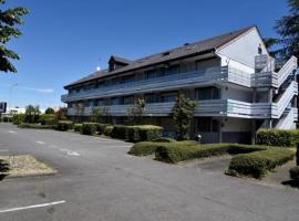 Hôtel Adams Chatellerault，位于沙泰勒罗的酒店