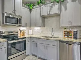 Charming Edinburg Apartment about 3 Mi to Dtwn!