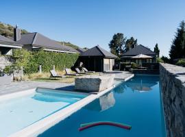 Cardrona Valley Escape - Cardrona Holiday Home，位于卡德罗纳的酒店