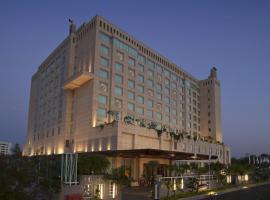 那格浦尔丽笙酒店，位于巴巴萨海布·阿姆倍伽尔博士国际机场 - NAG附近的酒店