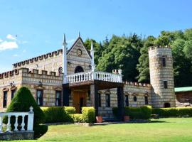 Castillo Casablanca，位于瓜塔维塔的酒店