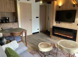 ISKÖ BaseCamp & Hôtel，位于欧波讷的酒店