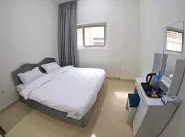 Karama Star Residence (Home Stay)