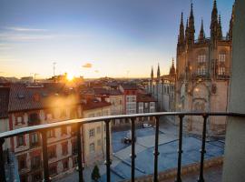 Una MIRADA A LA CATEDRAL-Apartamentos Burgos Catedral，位于布尔戈斯布尔戈斯市长广场附近的酒店