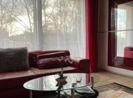 Cosy 3 Zimmer Whg incl großer Wohnküche, Smart TV, WLAN, Eutelsat & Astra Satelliten TV, viele Parkplätze vorhanden, Langzeitmiete