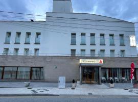 欧米兰德酒店，位于米兰达·杜·杜罗的酒店