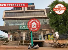 Collection O 44957 Landmark Square New Rajendra Nagar，位于赖布尔的酒店