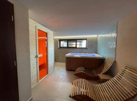 Wellness Villa Totina，位于利普托夫斯基米库拉什-德马诺瓦的酒店