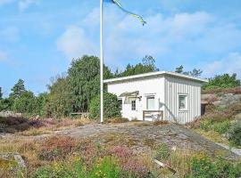 Holiday home KYRKESUND IV，位于Kyrkesund的酒店