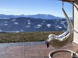 Studio 1111 with Sauna & Hot Tub，位于Dravograd的酒店