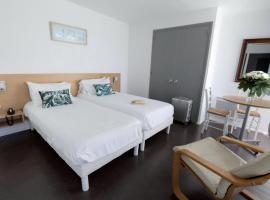 Hotel Thermes Les Ecureuils，位于达克斯的酒店