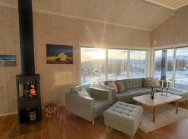 Skarvebo - cabin with amazing view，位于MyroSkarslia Ski Lift附近的酒店